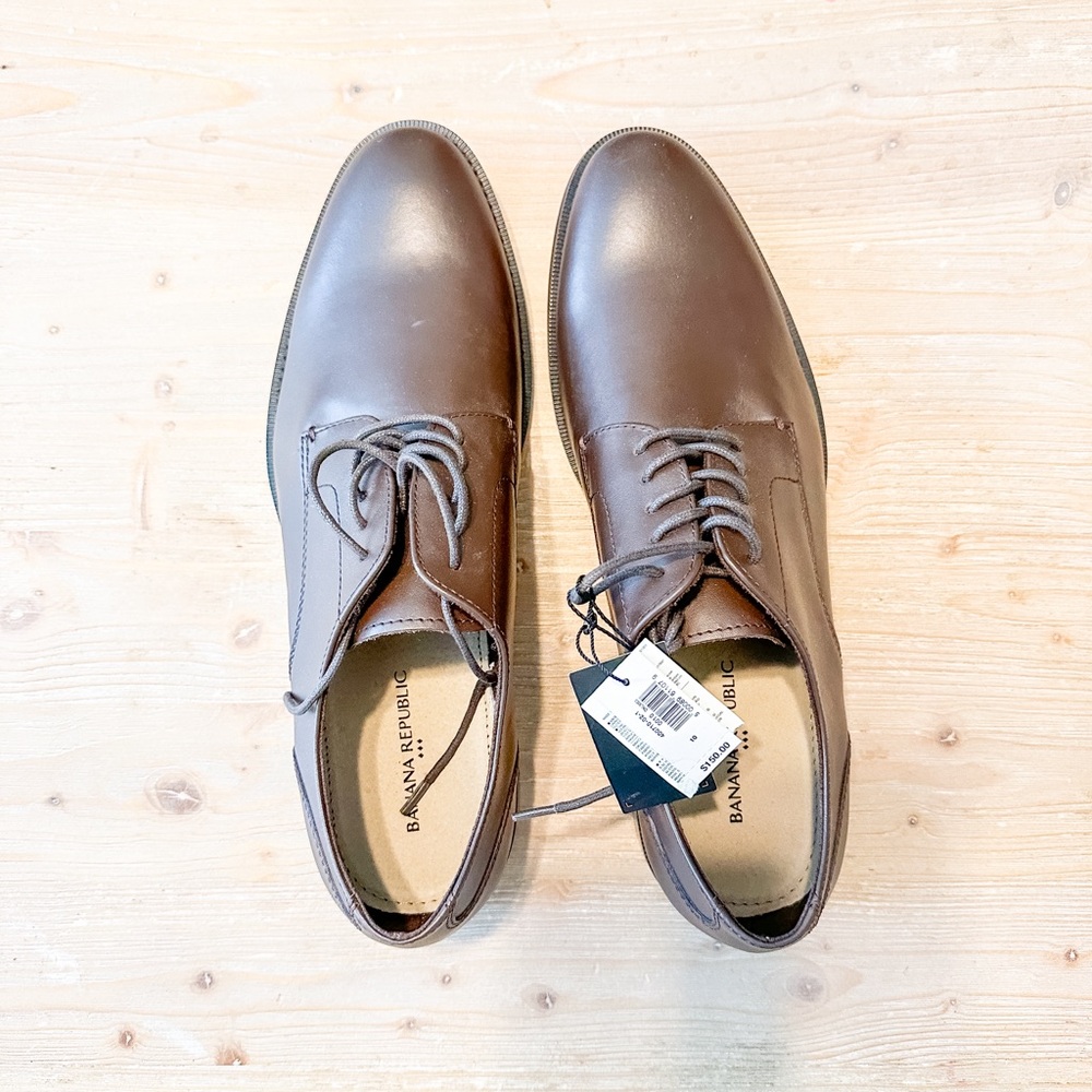 Men’s Banana Republic Shoes